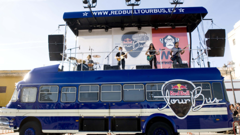 ¿Quieres tocar en el Red Bull Tour Bus – Indomesticables 2012? | Musikawa